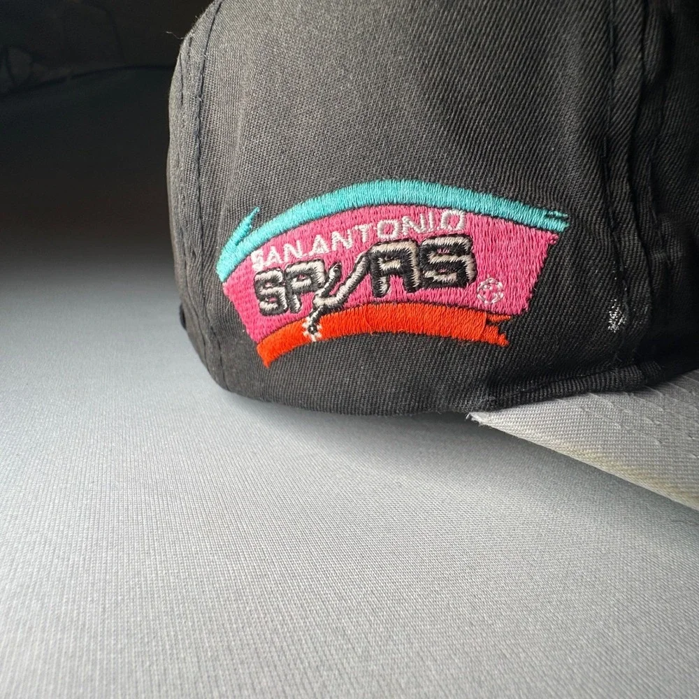 VTG San Antonio Spurs Hat Sports‎ Specialties Script Black Fiesta Green Bill 90s